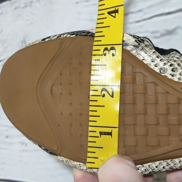 COLE HAAN Black Tan Snakeskin Ballet Flats shoes 7 7M - Picture 11 of 12